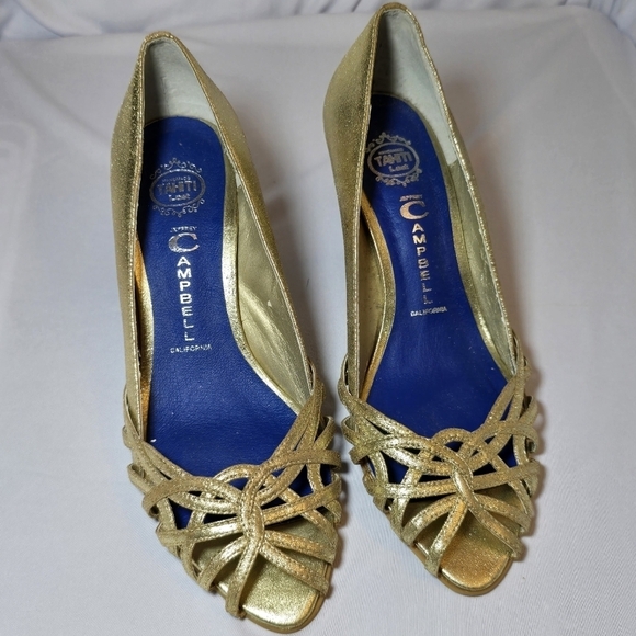 Jeffrey Campbell Gold Metallic Vintage Inspired Wooden Stack Heel Open Toe, 7.5 - Picture 1 of 10